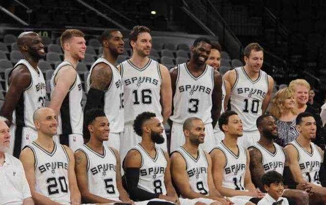 只打到投手 只打到投手