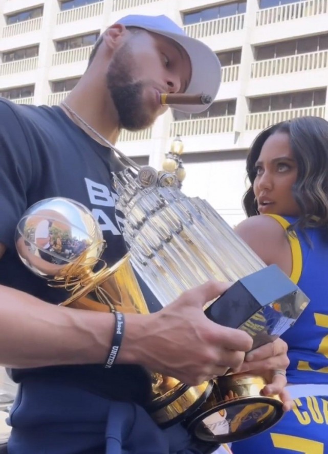 排名收益 排名收益